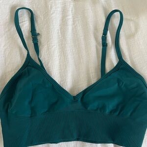 Lululemon Ebb to Street Bra II Size 6 in Teal